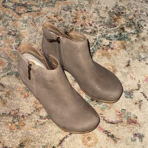 Women's Dansko Tan Ankle Boots